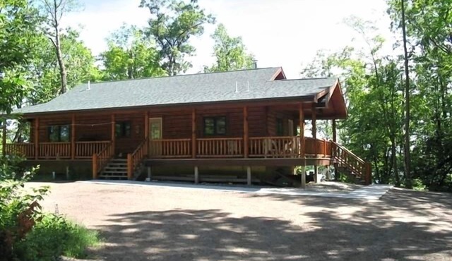 Log Home on Private Lake Walker/Leech Lake Area