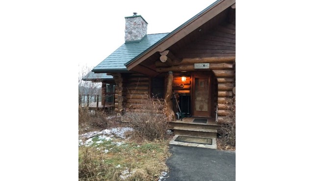 Log Home up nord at da Lake