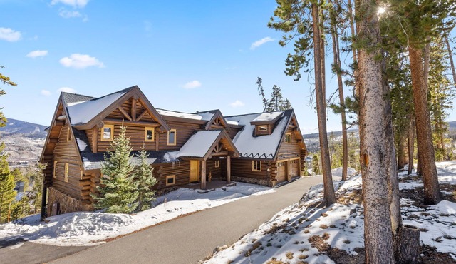 Log Masterpiece with 5 Master Suites, Pool Table, Hot Tub
