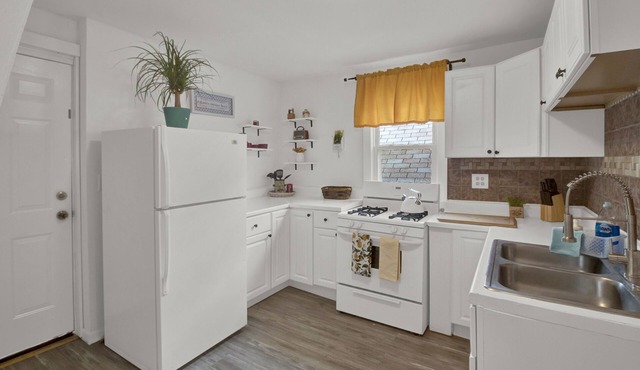 Logan Square Attic Cozy Apartment