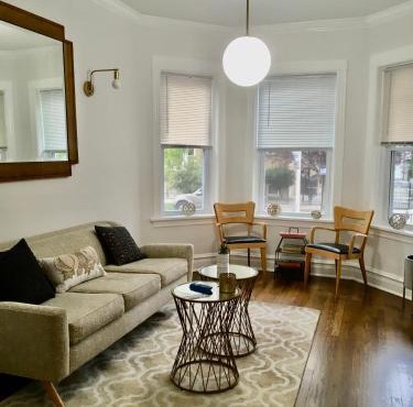 Logan Square Modern Apartment