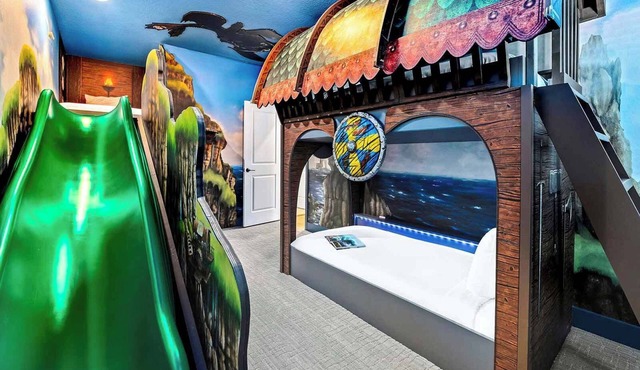 Logan’s Lagoon | Water lover's oasis w/pool, island theme BR - near waterparks