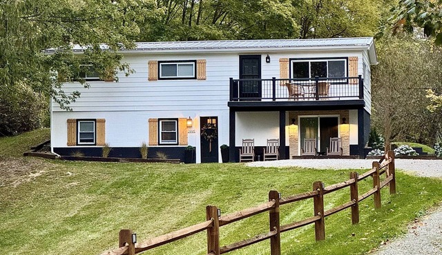 Logan’s Lookout over Mohican - Modern Farmhouse