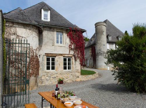 Loge du Chateau de Pouech