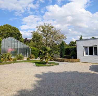 Logement indépendant avec piscine