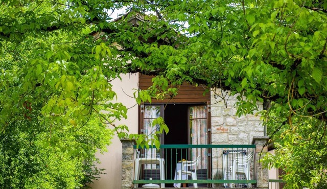 Logement 4/6 Personnes - Village de Gites des Bruguières