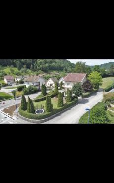Logement au calme dans une maison.