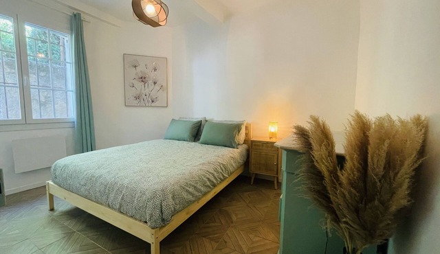 Logement au Coeur du Village Pour 6 « Cocon Sauge »