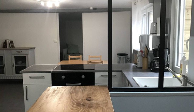 Logement Complet Face au Musée Rimbaud