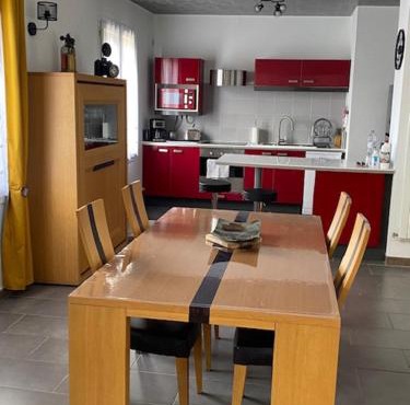 Logement calme et spacieux avec terrasses