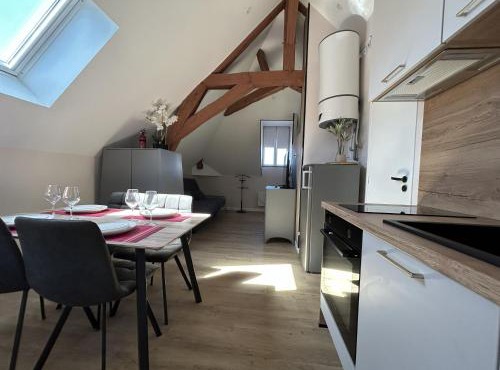 Logement climatisé avec cuisine équipée
