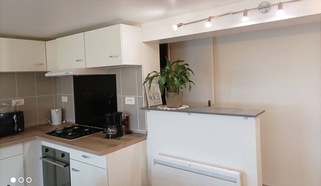 Logement de Type 3 Avec Terrasse Privative, A 10 Minutes du lac D'aiguebelette