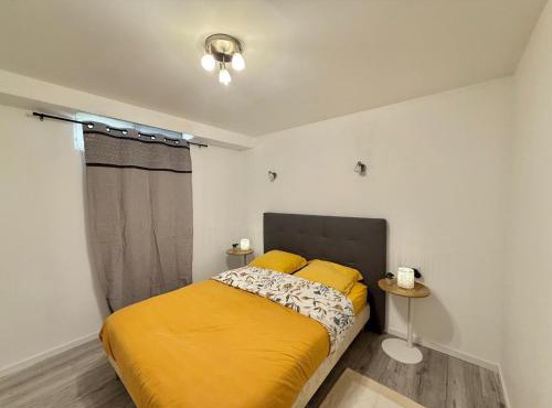 Logement en souplexe indépendant dans une propriété