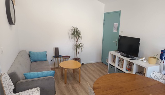 Logement Familial 6 Personnes au Pied de la Cité Médiévale