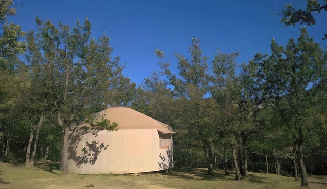 Logement insolite tout confort 1, piscine chauffée