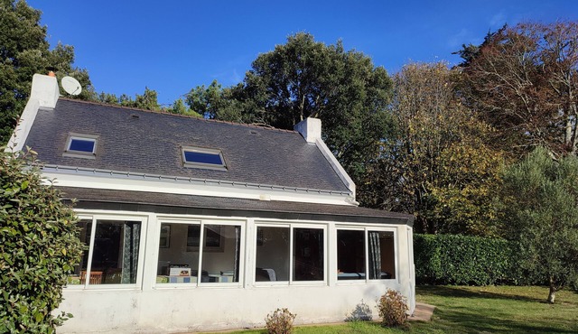 Logement Locatif à Belle-ile : Maison Avec Jardin Partagé