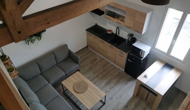 Logement Pour 4 Personnes Avec Mezzanine à la Campagne