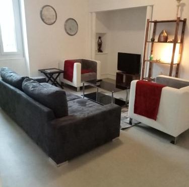 Logement spacieux et lumineux