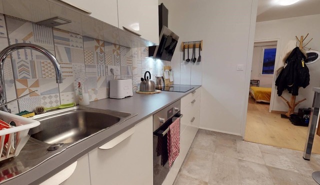 Logement Spacieux en Face du Musée