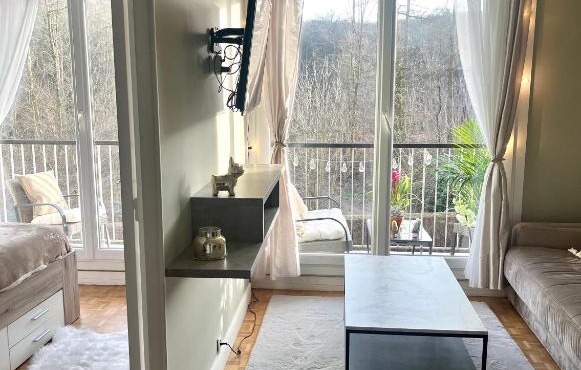 Logement spacieux près du Château de Versailles et Parking