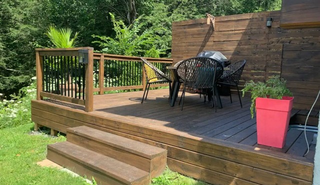 Logement Tranquille en Nature, Près de Toutes les Commodités!