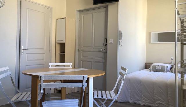 Logez au Cœur de la Route des Grands Crus