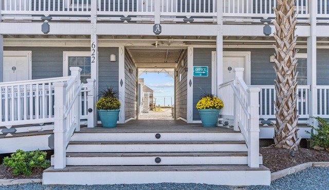 Loggerhead Inn & Suites