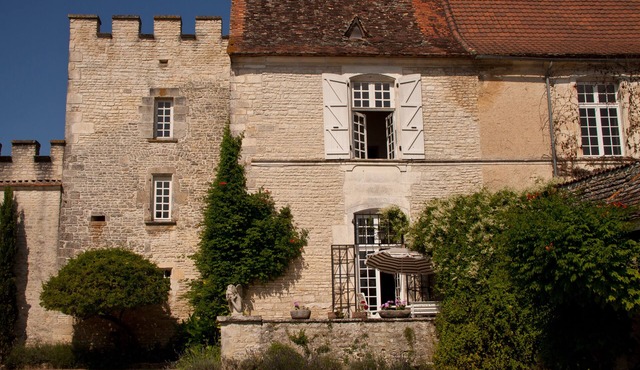 Logis dating from the 16th century for 12 people