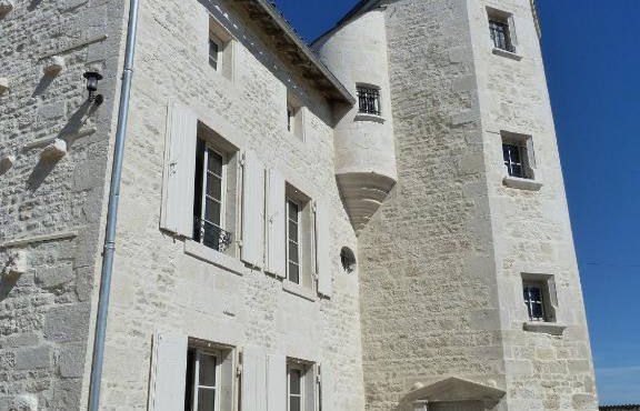 Logis de Pierre Levée