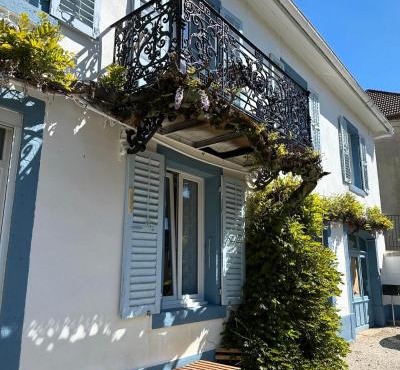 Logis des pinces maillées