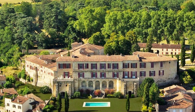 Logis du Château de Poudenas - Charming gîte 16 pers.