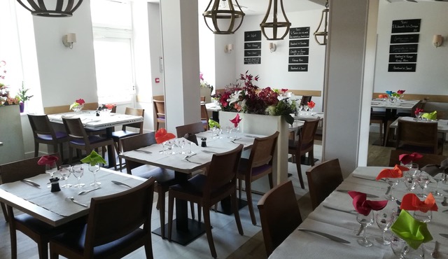 Logis Hôtel de la Poste - Chez Cécile