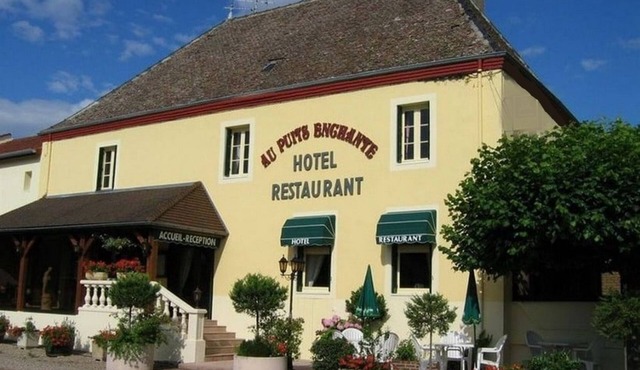 Logis Hôtel Au Puits Enchanté