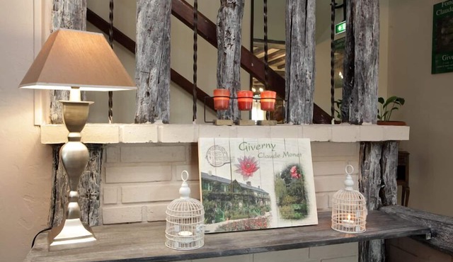 LOGIS HÔTEL LES NYMPHEAS