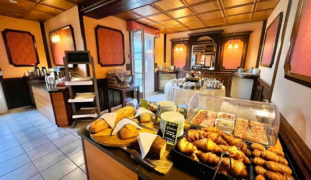 Logis Hôtel Sully le Château