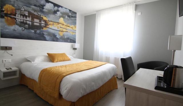 Logis Hôtel - La Chambre d'Amiens