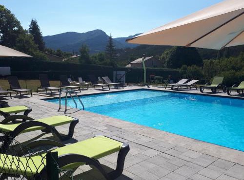 Logis Hôtel Le Céans