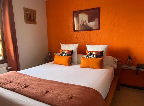 Logis hôtel Les Confins du perche