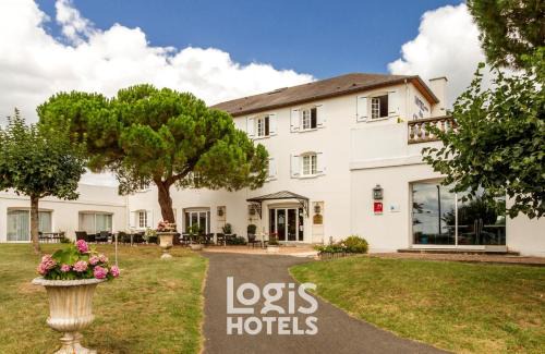 Logis Hôtel Restaurant des Châteaux