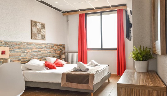 Logis Hôtel Restaurant Mar I Sol