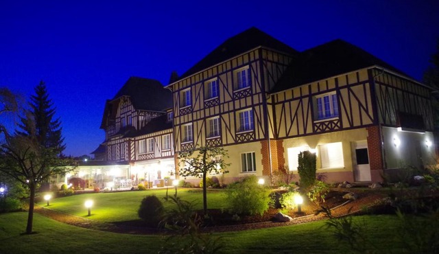 Logis Hôtel & Restaurant La Villa des Houx