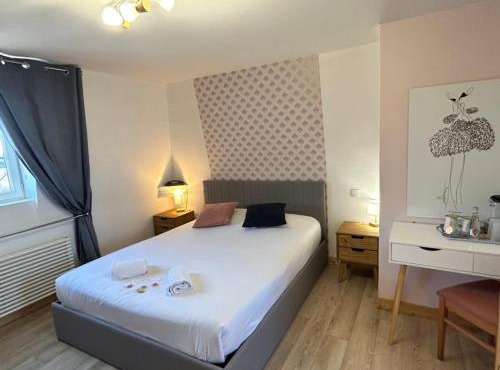 Logis Hôtel Restaurant SPA Le Tosny