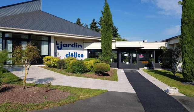 Logis Hotel Restaurant Le Jardin Délice
