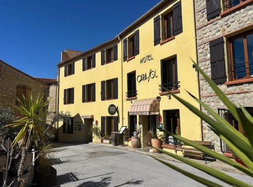 Logis Hotel Restaurant Le Cara Sol