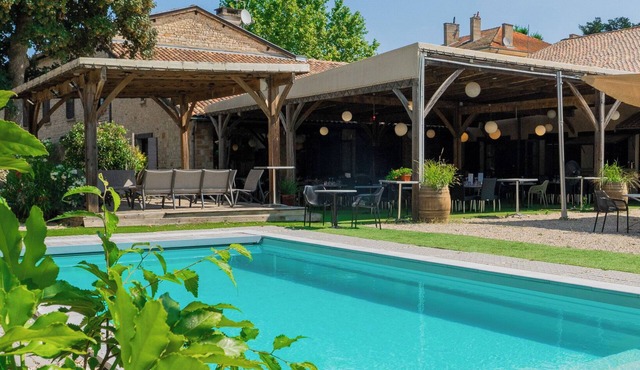Logis Hotel-Restaurant Saint Romain