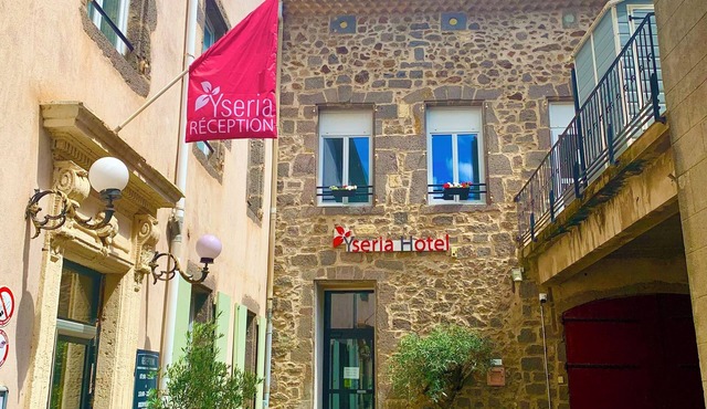 Logis Hotel Yseria - Historical Center