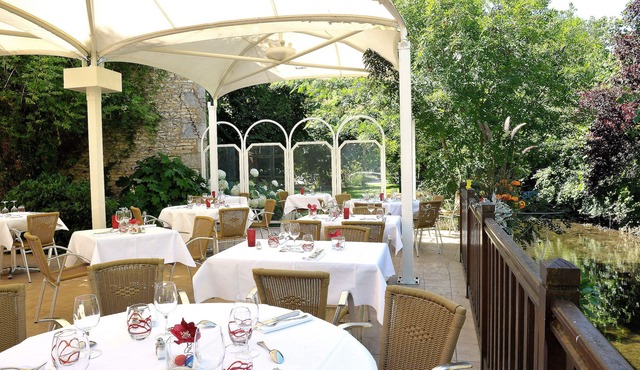 Logis Le Cheval Blanc et Clovis