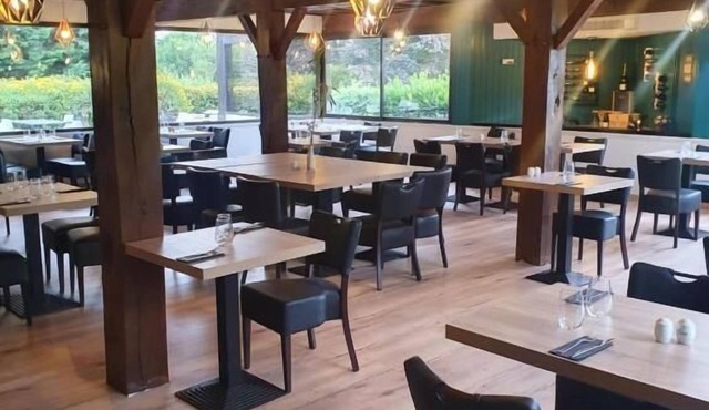 LOGIS Les Dineux Village