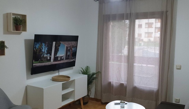Loira Apartment, Villanúa, perfect for families, pool
