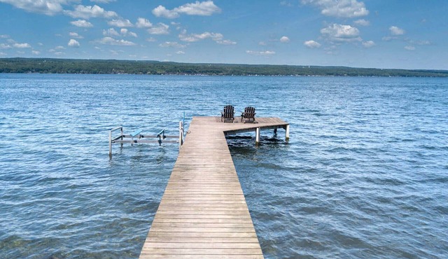 Lolly's Cottage - A Private Seneca Lake Experience!